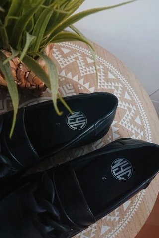 Mocasines NYC Cadena Negro Talla 37