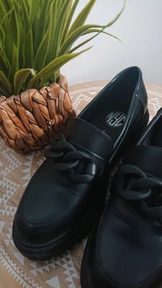 Mocasines NYC Cadena Negro Talla 37