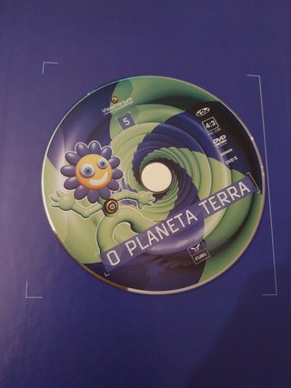 O Planeta Terra - Livro + DVD miúdos e graúdos