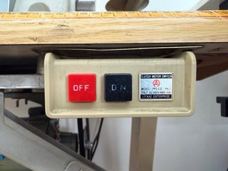 Máquina Overlock Industrial Brother EF4-B531