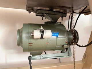 Máquina Overlock Industrial Brother EF4-B531