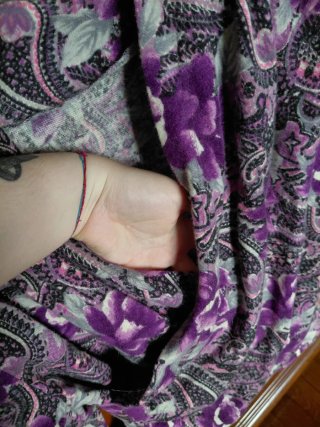 Completo gonna e maglia fiori viola