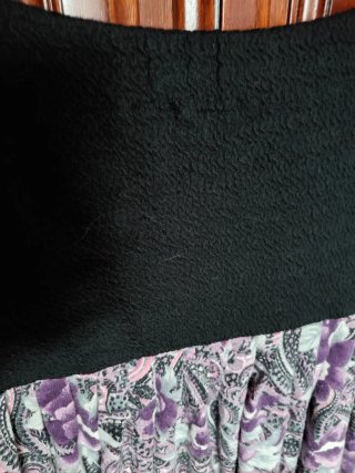 Completo gonna e maglia fiori viola