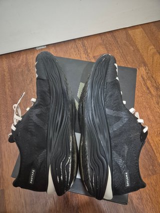 Puma Deviate Nitro Elite 3 x 247 Represent