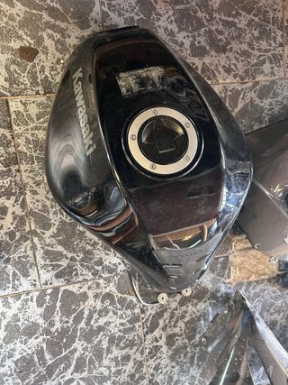 Despiece completo de kawasaki er6f