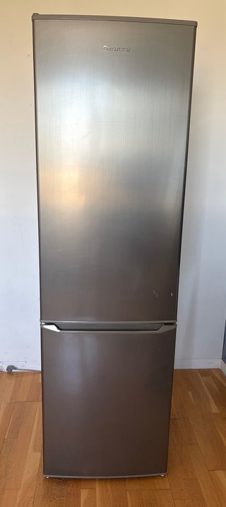 Frigorífico combi Corberó Inox
