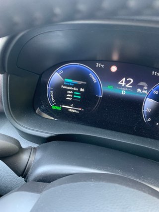 Toyota Yaris Cross Style plus  2025