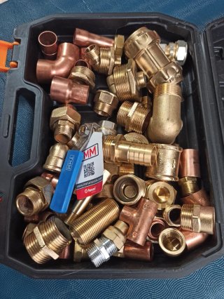 Lote fontanería latón y cobre