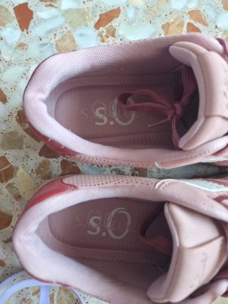 Zapatillas S.Oliver rosas y blancas