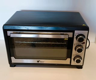 Horno Eléctrico Thulos Negro