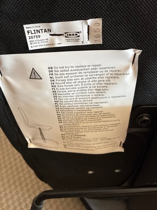 Silla de oficina ergonómica gris
