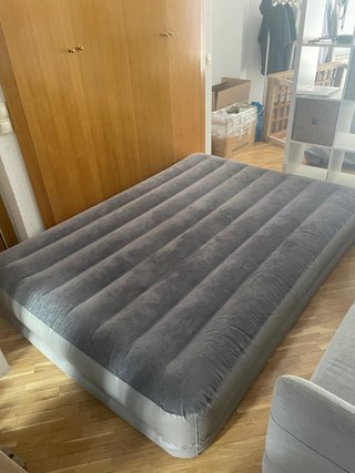 Colchón hinchable con bomba