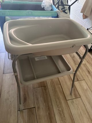 Bañera cambiador bebé rayas