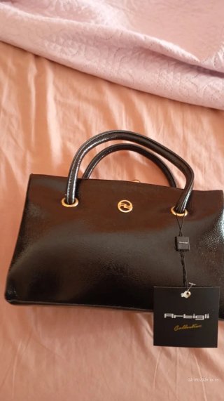 Borsa Artigli vernice nera nuova