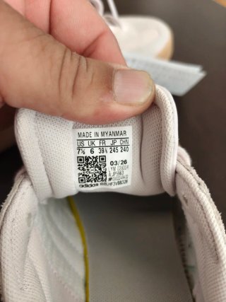 Zapatillas Adidas Blancas y Verdes