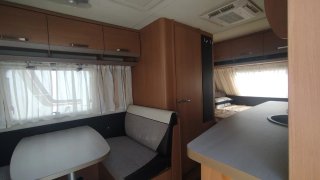 Caravana Knaus Sport 420 (2014)