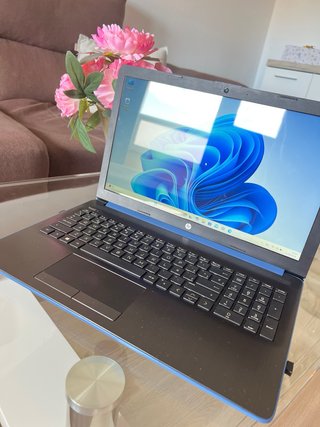 Portátil HP Negro y Azul