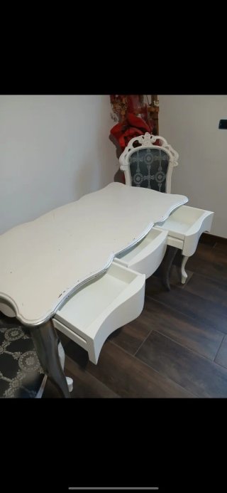 Tavolo e 2 sedie stile barocco