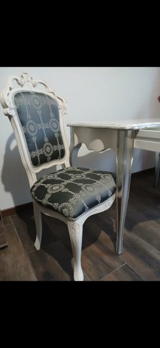 Tavolo e 2 sedie stile barocco