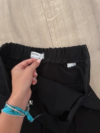 Falda pantalón negra con cordones
