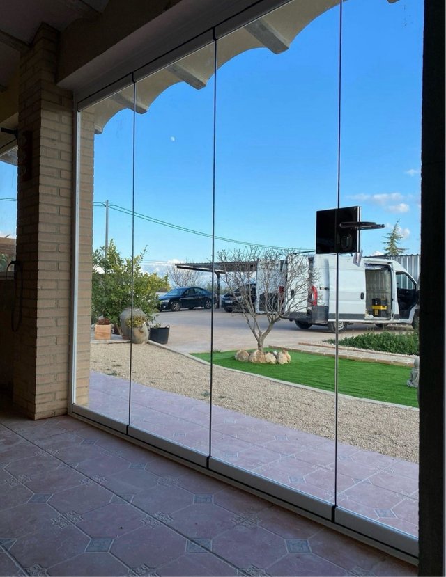 Pérgolas  Cortinas de cristal