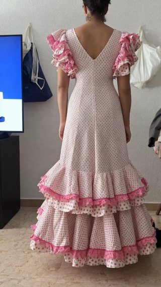 Vestido de gitana rosa y blanco