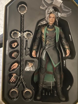 Figura Hot Toys Loki 1/6