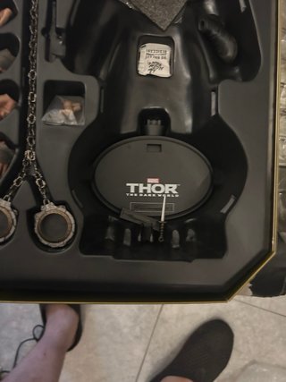 Figura Hot Toys Loki 1/6