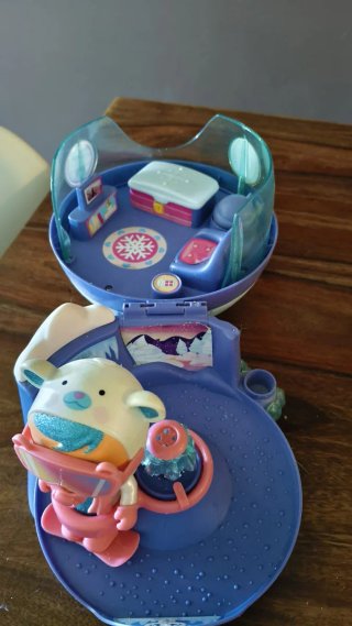 Casa de muñecas Bebés Llorones