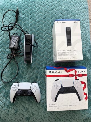 Mando PS5 Dualsense y Cargador