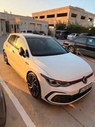 Volkswagen Golf 2021