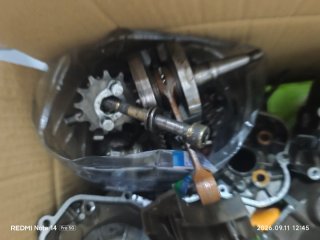 Derbi Senda Enduro Negra y Morada