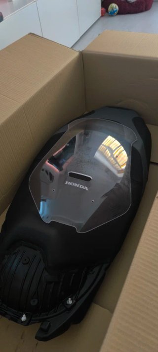 Asiento y cúpula originales Honda ADV 350