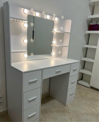 Tocador maquillaje luces LED Barcelona