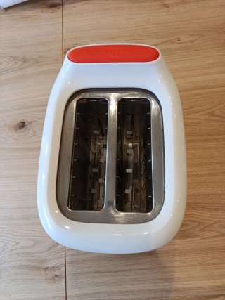Tostadora blanca Moulinex