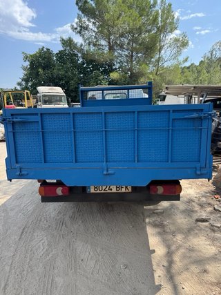 Nissan Cabstar 2002