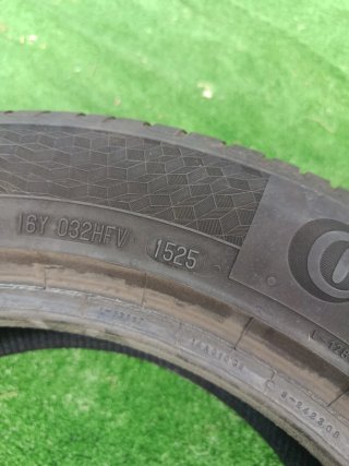 Continental ultra Contact 205/55 R16 91w