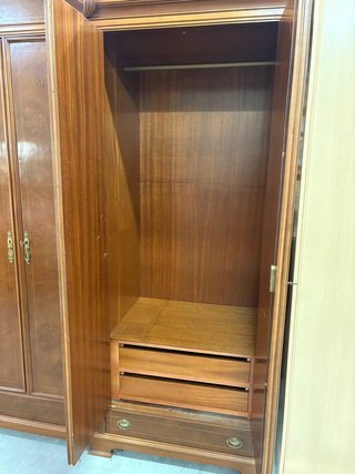 GRAN ARMARIO DE 6 PUERTAS