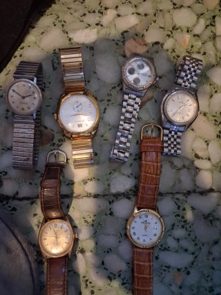 Lote de relojes escucho ofertas
