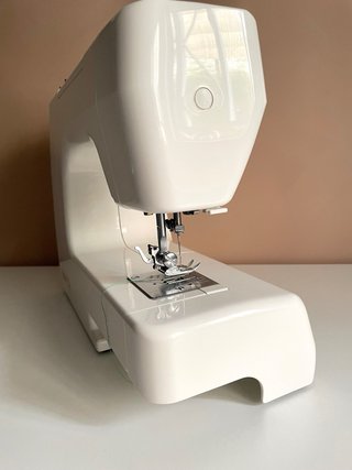 Máquina de coser Alfa Mod. 1003
