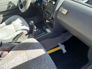 Nissan Almera 2000