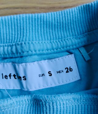 T-shirt cropped azul com estampa SUN MIAMI