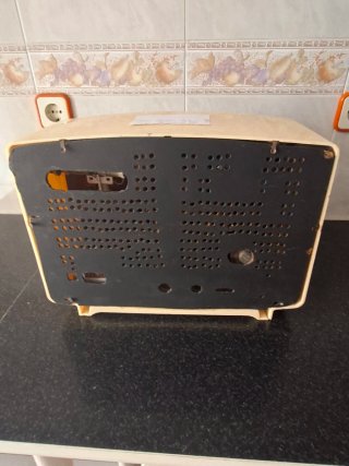 Radio Radiolo Beige Antigua