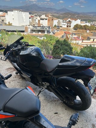 “ Ocasión “  Suzuki GSX 600 R 2005