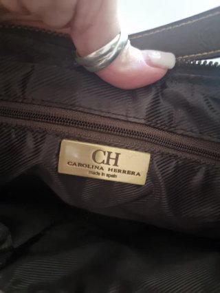 Bolso Carolina Herrera CH Marrón y Rojo