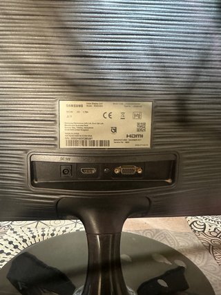 Monitor Samsung FullHD S24D330