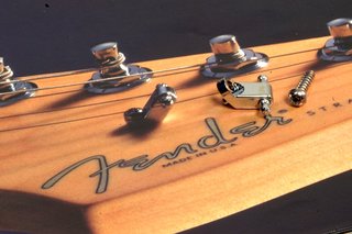 2 Guías cuerdas guitarra retenedores strato f rose