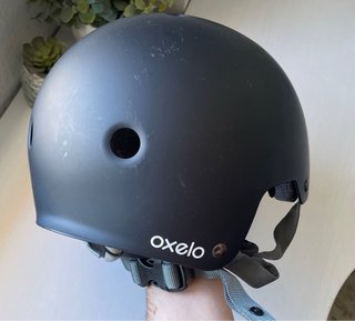 Casco Oxelo + Llave SkatePro (Pack)