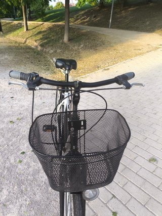 Bicicleta Orbea Paseo Negra y Blanca