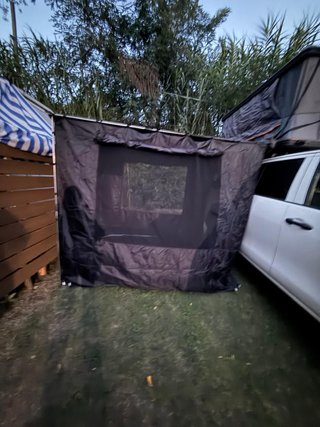 Toldo con avance para caravana/autocaravana y 4x4